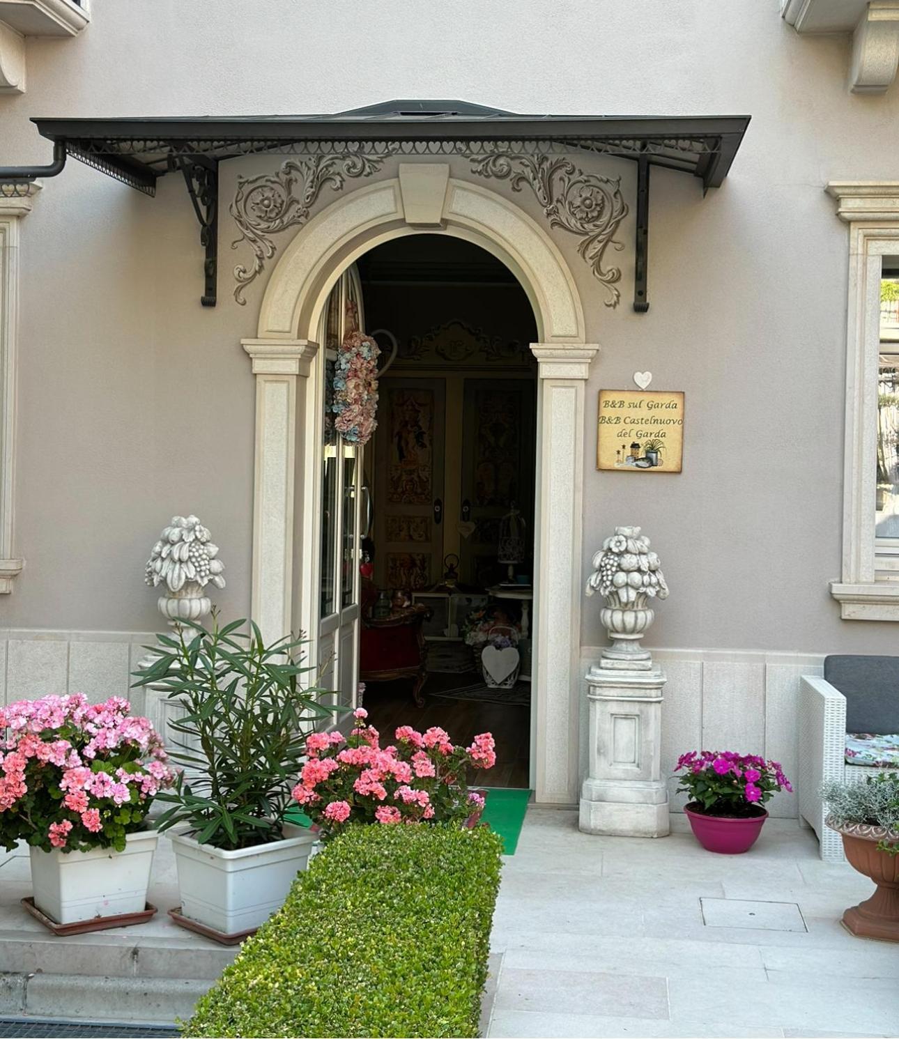 B&B Sul Garda Castelnuovo del Garda Buitenkant foto